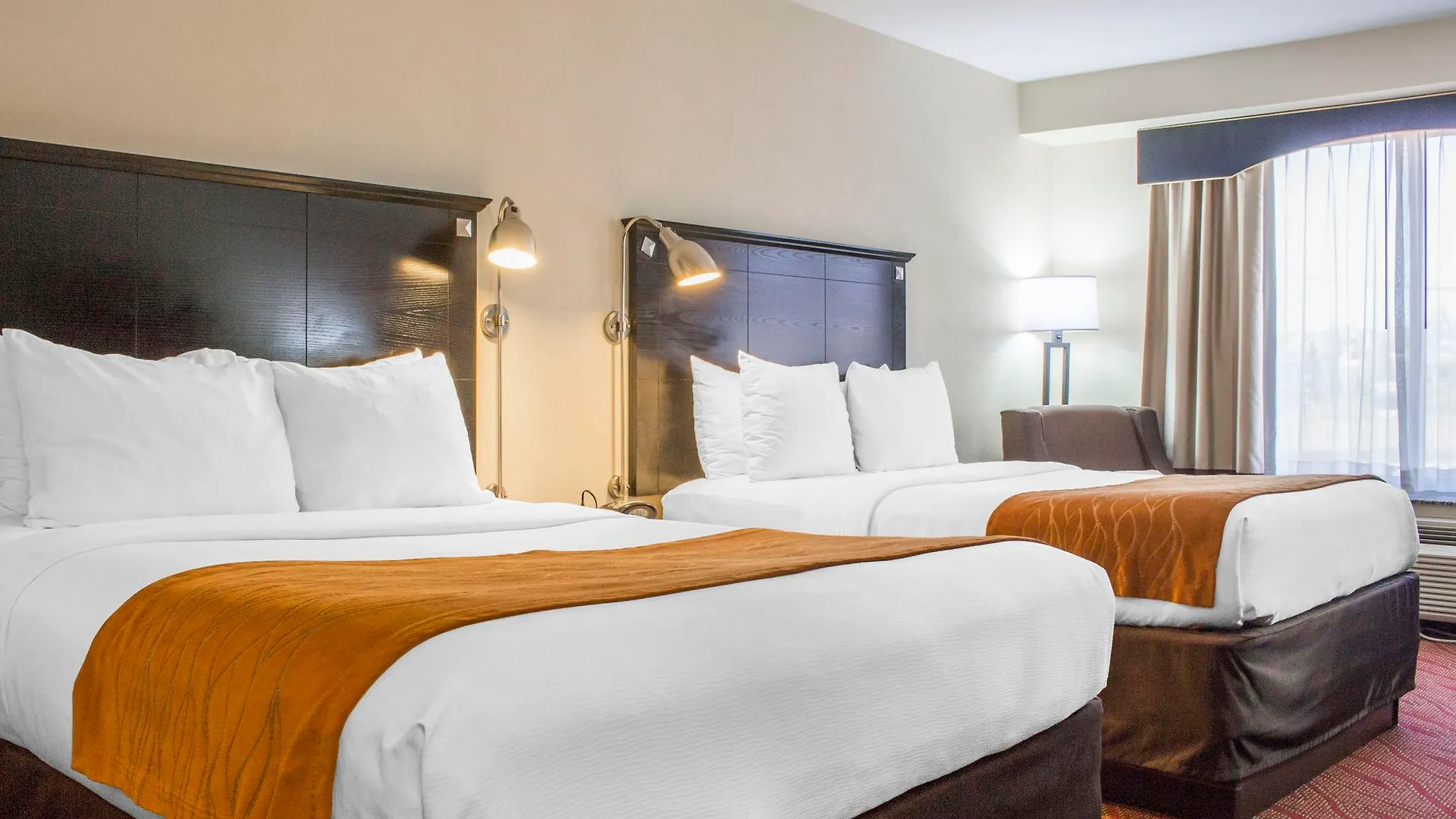Comfort Inn & Suites Laguardia Airport New York