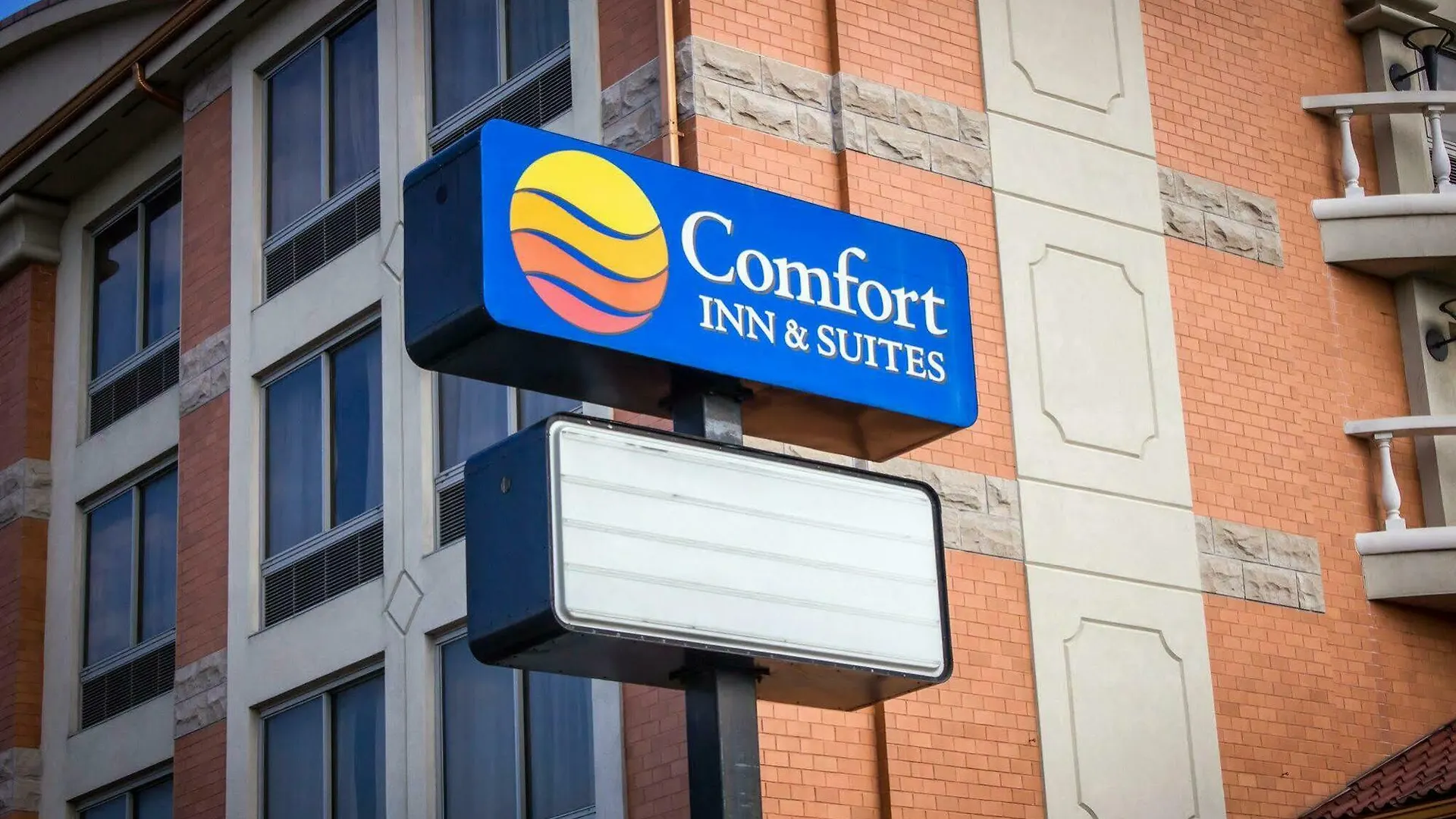 *** Szálloda Comfort Inn & Suites Laguardia Airport New York Amerikai Egyesült Államok