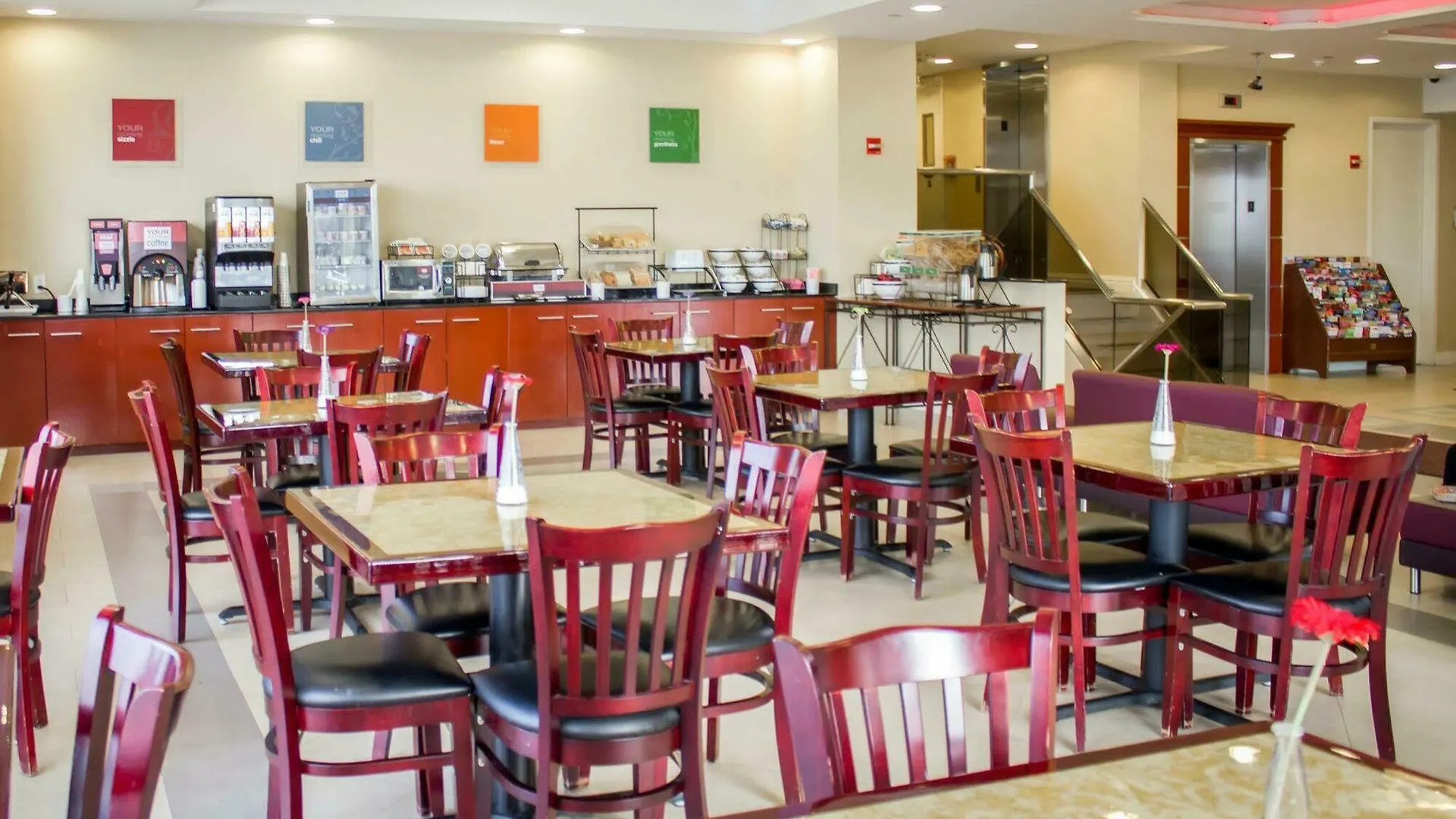 Szálloda Comfort Inn & Suites Laguardia Airport New York