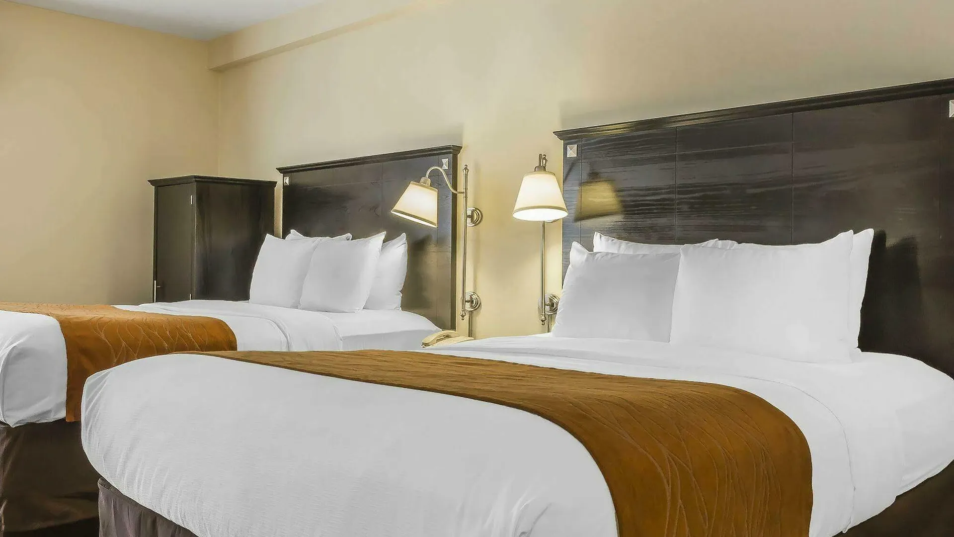 Comfort Inn & Suites Laguardia Airport New York