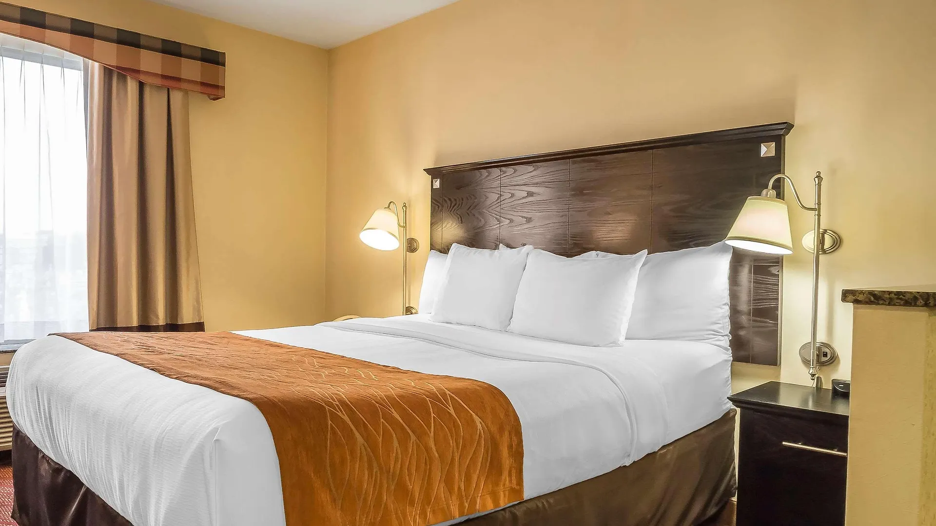 Hotel Comfort Inn & Suites Laguardia Airport New York