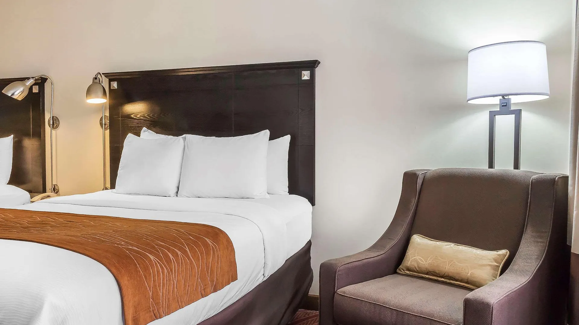 *** Hotel Comfort Inn & Suites Laguardia Airport New York United States